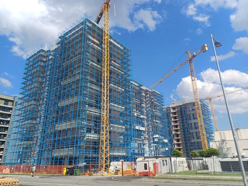 Schela metalica de fatada