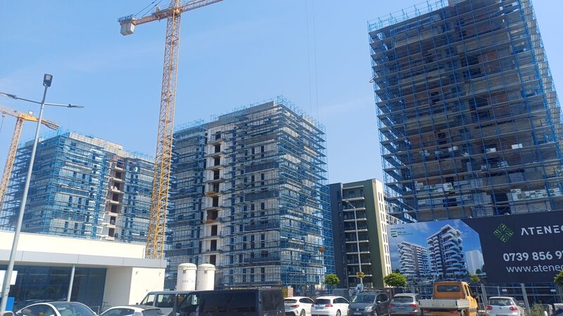 Schela metalica de fatada